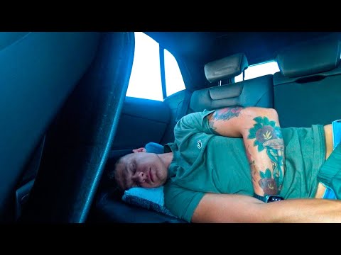 Видео: Уехал в другую страну👉 Ночую в машине