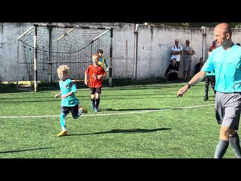 Видео: Слобожанське ДЮСШ - Воля (1 тайм )
