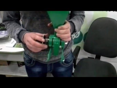Видео: Регулировки высевающего аппарата ВАС 52