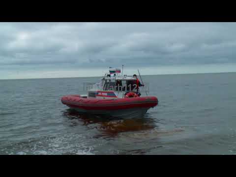 Видео: Поиски рыбаков в районе Зимнего берега Белого моря