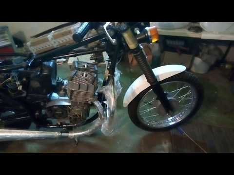 Видео: Сборка, реставрация мотоцикла Ява, Jawa 350/638. Часть 4. Поднятие выхлопных!