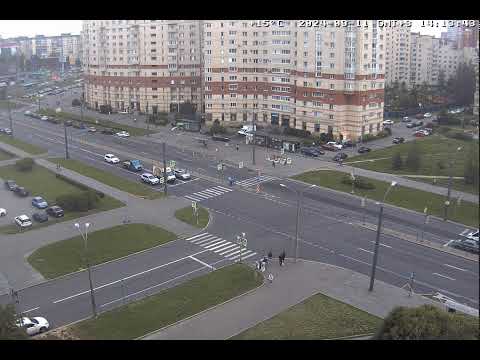 Видео: LIVE St. Petersburg, Russia Commandant's square. Комендантская площадь Санкт-Петербург онлайн