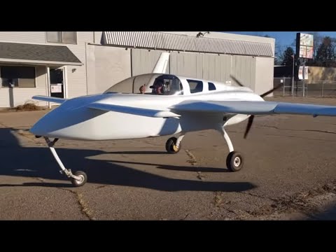 Видео: Брюс Пратт летает на Viking 150 CoZy со скоростью 180 миль в час