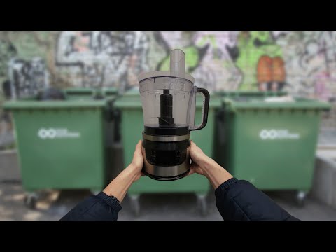 Видео: Сколько можно заработать торгуя техникой с помойки?