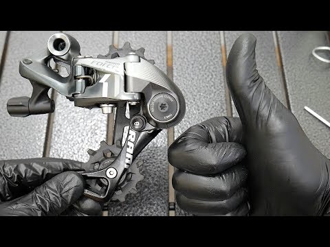 Видео: Задний переключатель скоростей Sram Force 1x11 после гонок по грязи — полная реконструкция.