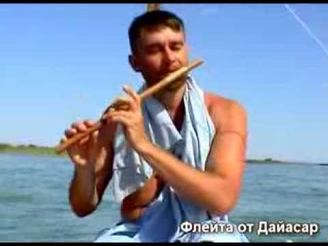 Видео: Как играть на поперечной флейте бансури. Простой урок от Дайасары урок 2 часть 2.