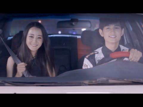 Видео: Он тайно взял меня на скорости гонки, чтобы сделать меня счастливым