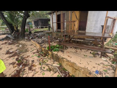 Видео: Начало урагана Мелисса — последние новости Ист-Портленда