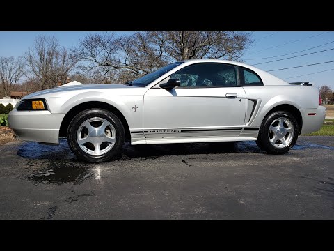 Видео: Новый Edge Mustang 3.8 V6, обзор и тест-драйв! (99-04) Отличный ежедневник!