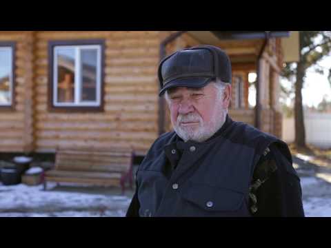 Видео: Отзыв о деревянном доме из оцилиндрованного бревна