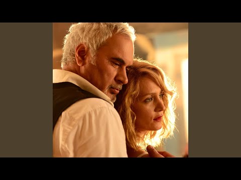 Видео: Свет уходящего солнца