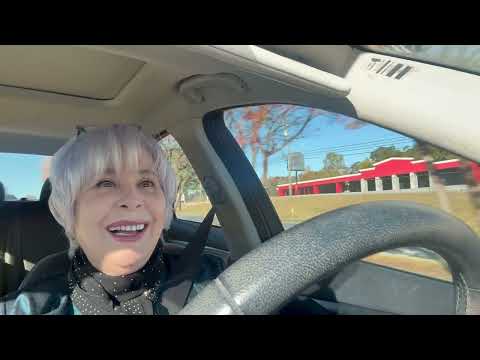 Видео: По дороге к доктору о медицине США.