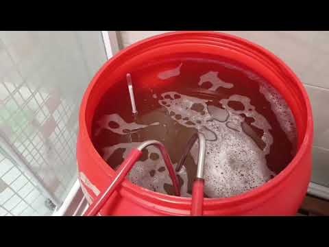 Видео: Варка пива и Хлебного вина в одном видео!!! В домашних условиях...