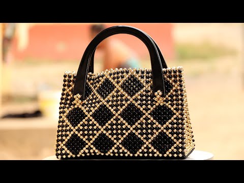 Видео: Как сделать сумку из бисера в новом черно-золотом дизайне. #beadedbag #beadedbagtutorial