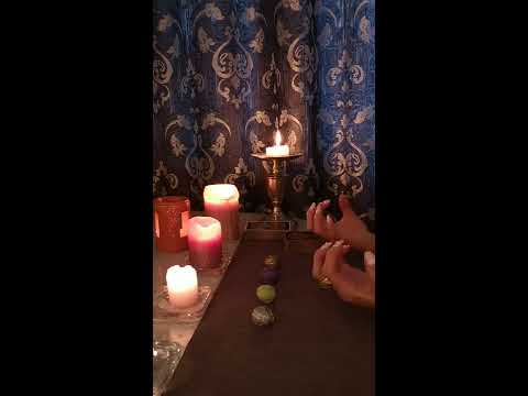 Видео: Как Он Отреагировал на Ваше СМС?! Что Оно с Ним Сделало?! Таро Онлайн