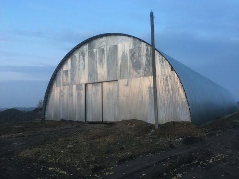 Видео: Ангар каркасный под зерно самодельный