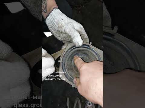 Видео: Mazda Familia задние стойки