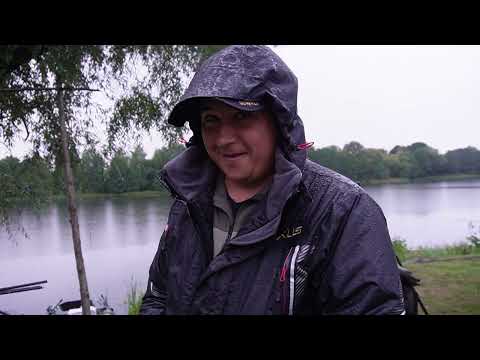 Видео: РАЗВЕДКА НА НОВОМ ДИКАРЕ. Рыбалка на карпа поздней осенью.