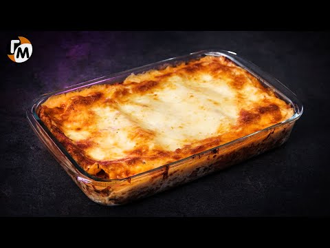 Видео: ЛАЗАНЬЯ — много, сытно, вкусно! Соус болоньезе и бешамель — Голодный Мужчина (ГМ, #309)