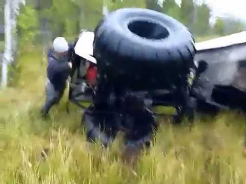 Видео: Вездеход Бобик по болотам