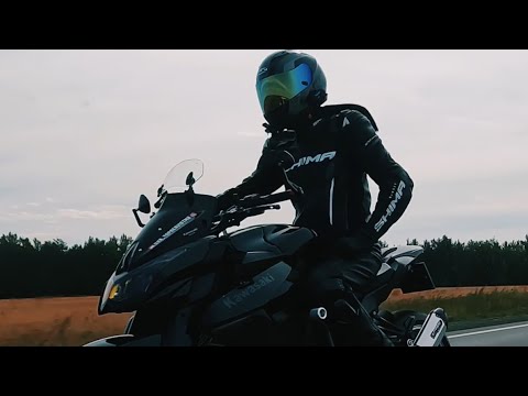 Видео: Обзор на Kawasaki z1000 2012 года