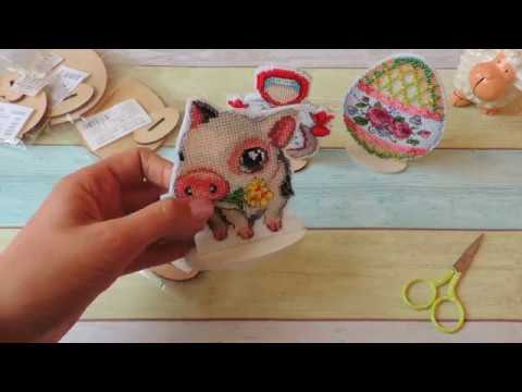 Видео: Как оформить вышивку на пластиковой канве на подставку. Мой способ!