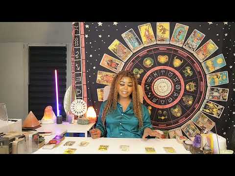 Видео: 💗 ВОДОЛЕЙ ♒️ - ЧТО ЗА ЧЕРТОВЩИНА ПРОИСХОДИТ С ВАМИ ДВУМЯ😲... Кто-то жалеет, что оттолкнул вас 😪 !