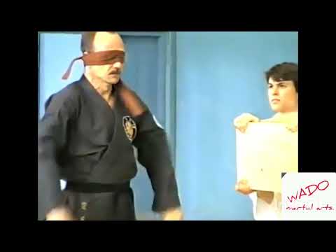 Видео: Чхарёк принимает экзамены по каратэ.  Он вам не просто так...