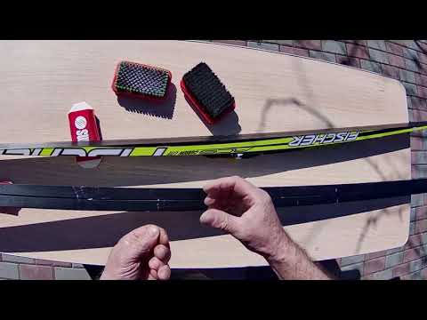 Видео: Консервация беговых лыж на лето.