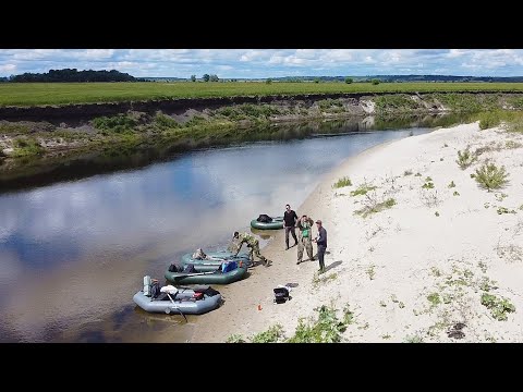 Видео: Эта БАНДА уничтожила реку. Рыбалка сплавом День 1