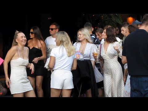 Видео: 🔥 МОСКВА СЕГОДНЯ! Русские зажигают на самой пафосной улице на Патриках в Москве | Moscow lights up!