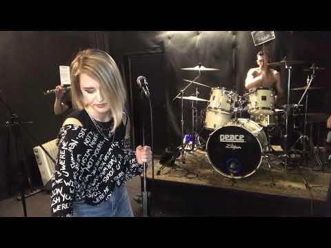 Видео: Гражданская оборона «Вечная весна»кавер Rockmommmmmy & Километр Пустоты