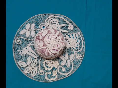 Видео: ШЛЯПКА крючком(сборка ВЕРХ+ПОЛЯ)ч6. Закрепление концов регилина . Ирландское кружево.