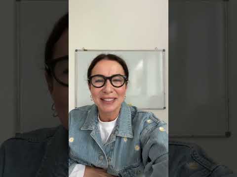 Видео: Газлайтинг и ссоры между сестрами | Прямой эфир | Психолог Наталия Ломоносова