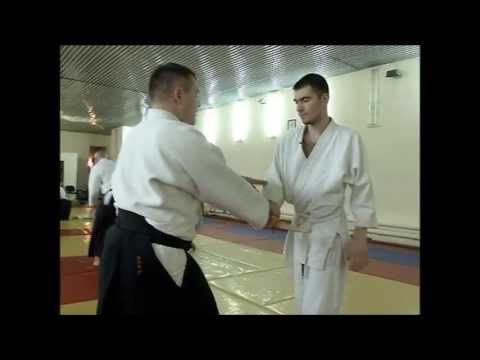 Видео: Первый урок Айкидо - First Aikido lesson