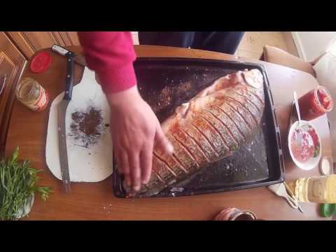 Видео: Как запечь рыба  сиг  в духовке II Ինչպես համեղ պատրաստել սիգ ձուկը