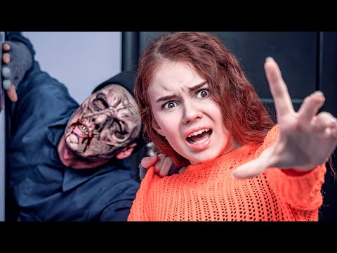 Видео: ЗОМБИ-АПОКАЛИПСИС в РЕАЛЬНОЙ ЖИЗНИ!