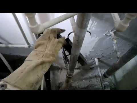 Видео: Сварка,перенос,переделка стояка гвс.Гнутая основная труба на п/с.