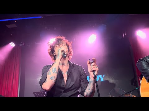 Видео: Xolidayboy - Мэрилин/ 2-й акустический концерт // Москва, 17 сентября 2023