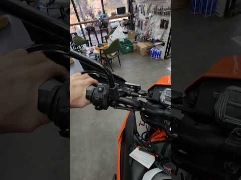 Видео: Обзор "на бегу" KTM 390 enduro r 2026.
