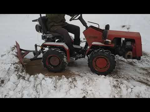 Видео: Поворотный отвал на заднюю навеску МТЗ 082 бс предшественника МТЗ 132н