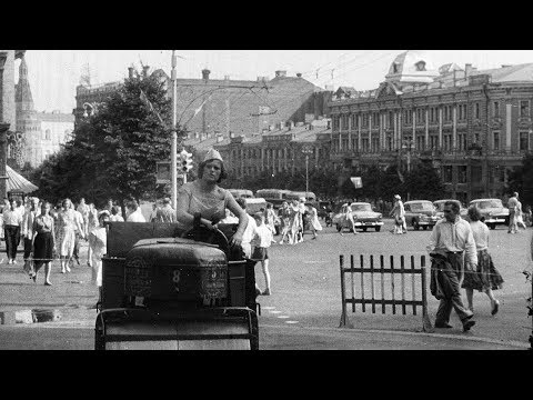 Видео: Я иду по Москве