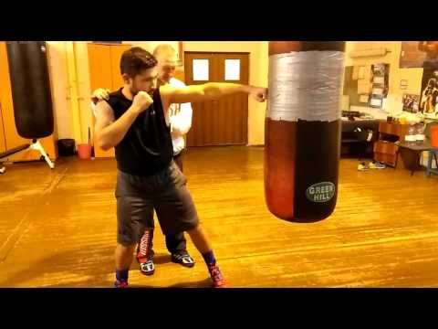 Видео: Бокс: Двойка с подшагом