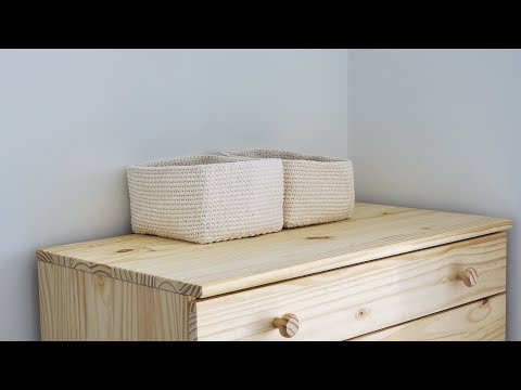 Видео: Квадратная корзинка крючком | Мастер-класс для новичков