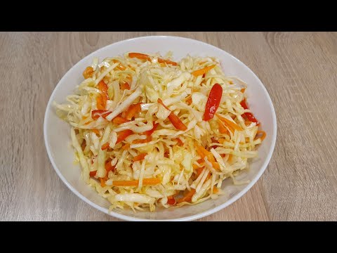 Видео: Салат з капусти