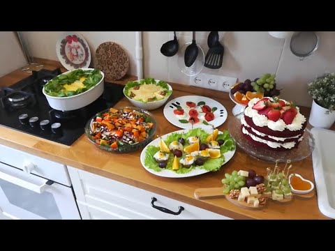 Видео: ПРАЗДНИЧНЫЙ СТОЛ НА 8 МАРТА, ДЕНЬ РОЖДЕНИЯ меню на любой праздник! Торт Красный бархат