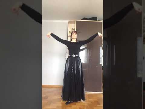 Видео: Урок лезгинки для девушек в прямом эфире