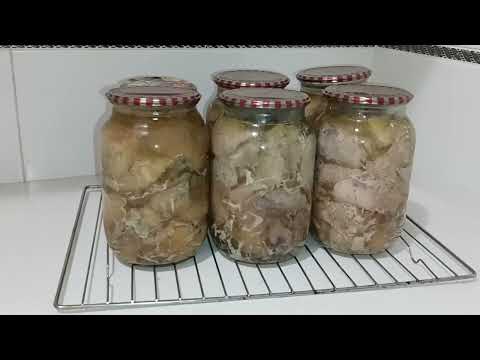 Видео: РЕЦЕПТ КУРИНОЙ ТУШЁНКИ В ДУХОВКЕ. ТУШЁНКА ВКУСНЕЕ ЧЕМ В МАГАЗИНЕ.