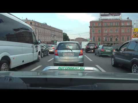 Видео: 1 Урок автовождения без подготовки в городе  .