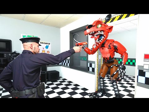 Видео: АНИМАТРОНИКИ ПУГАЮТ ОХРАННИКА FNAF COOP ГАРРИС МОД ► Garry's Mod 1 ЧАС